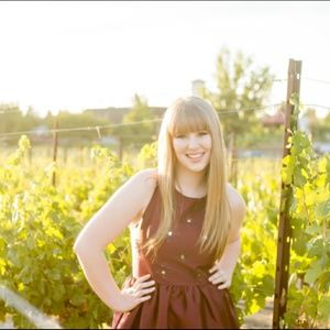 Meet your Posher, Ally